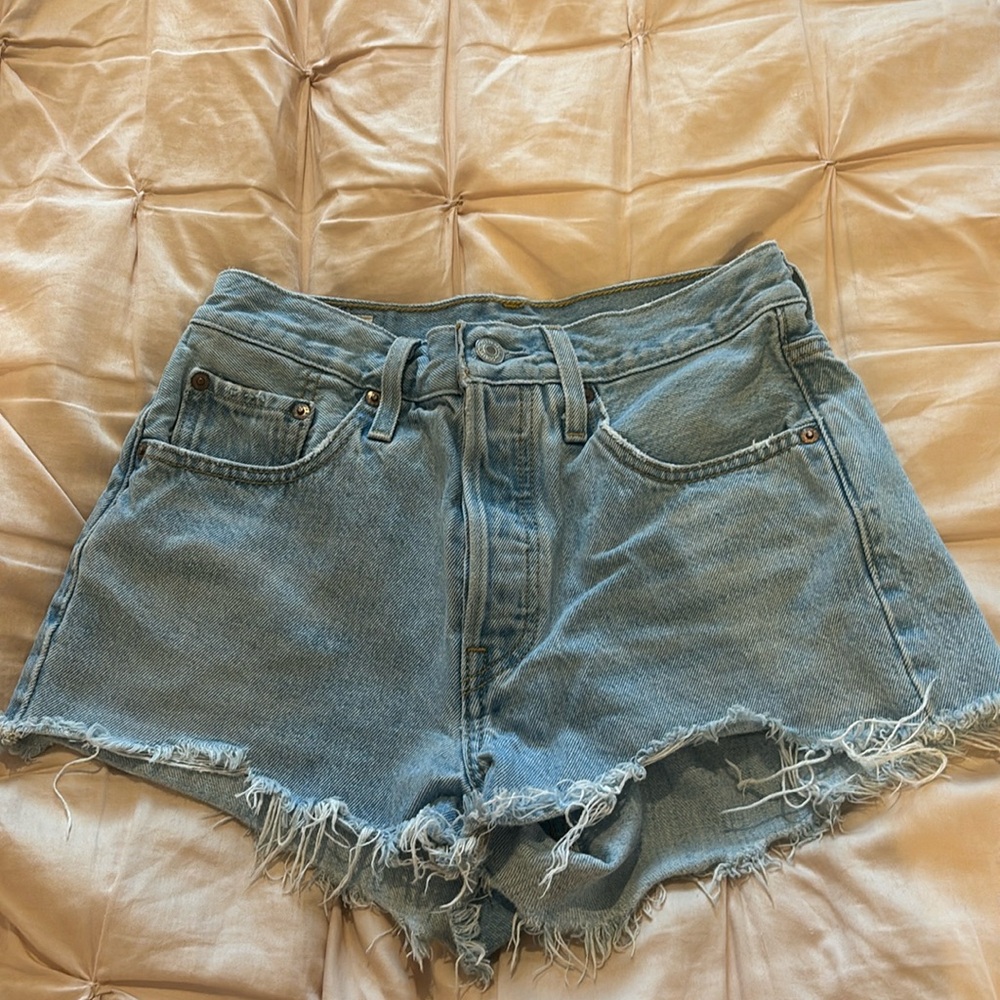 Women’s Levi Denim Shorts